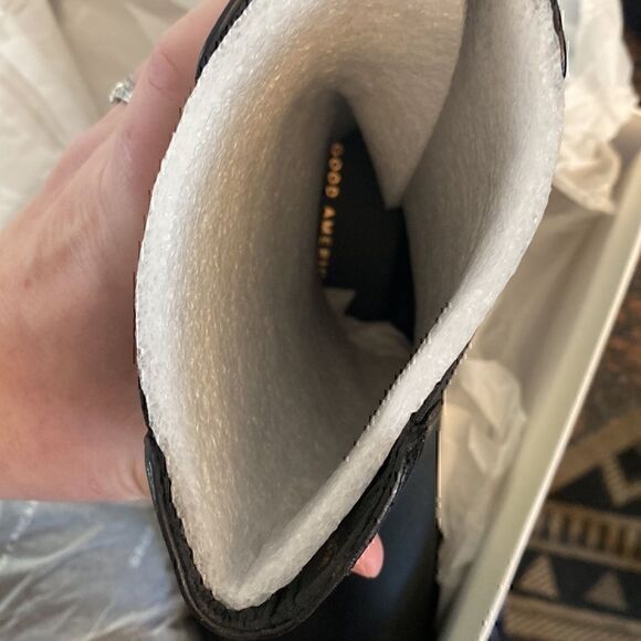 New in Box Good American Pull on Combat Chelsea Boots Size 11 - Picture 9 of 13